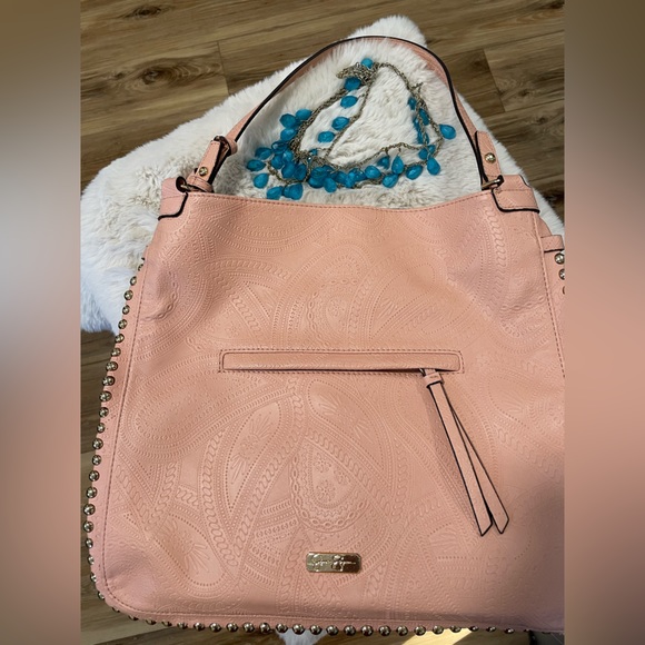 Gold Studded Embellish Oversized Bag - Picture 12 of 13